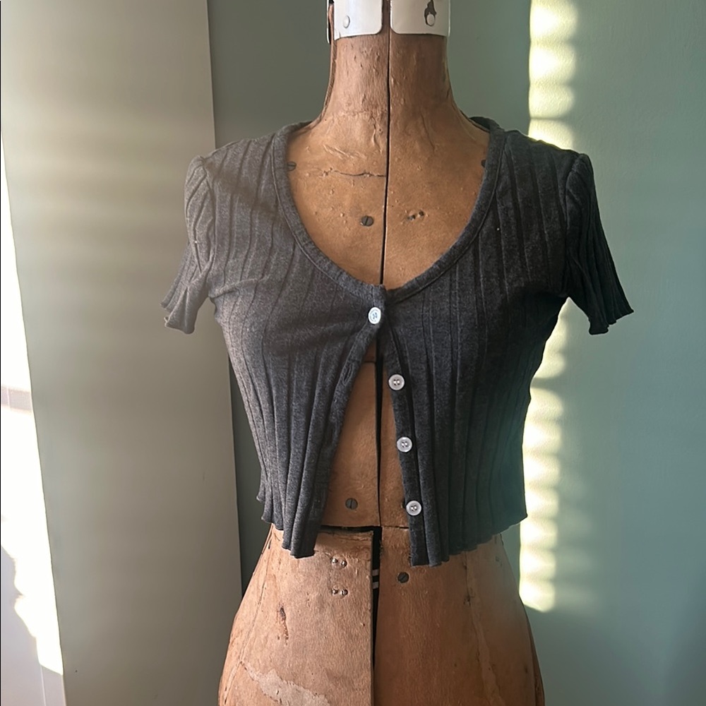 Women's Gray Ribbed Button-Up Top
